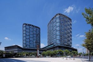 彩钢电缆桥架案例分享-上海中环绿地地下车库