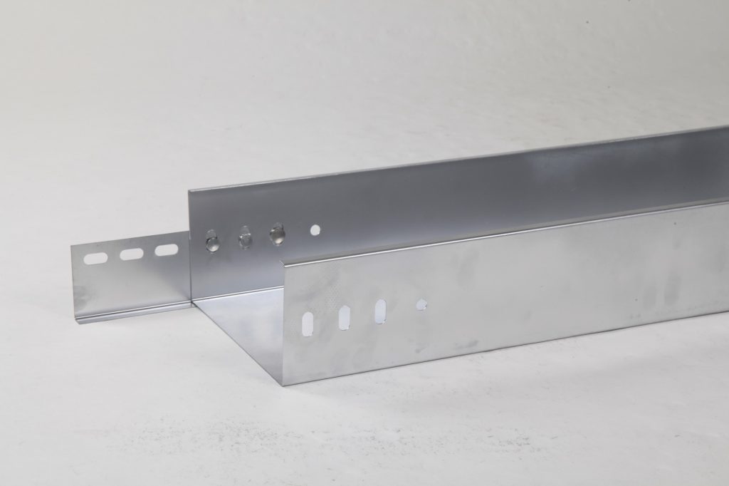 电缆桥架多少钱一米，影响电缆桥架价格的因素主要有哪些